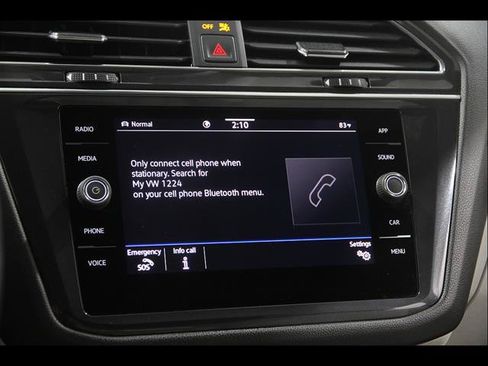 Certified 2024 Volkswagen Tiguan SE R-Line AWD/4WD image 11