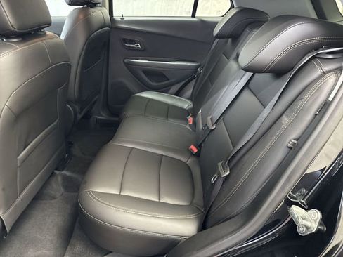 Certified 2020 Chevrolet Trax Premier FWD image 13
