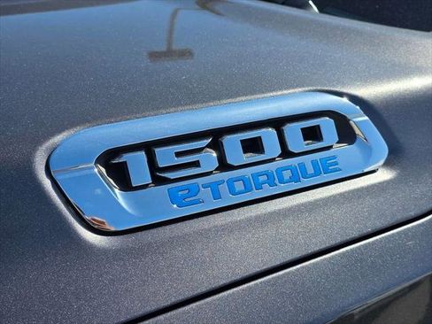 Certified 2025 RAM 1500 Big Horn AWD/4WD image 12