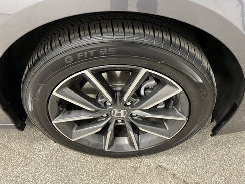 Used 2022 Honda Accord EX-L image 18