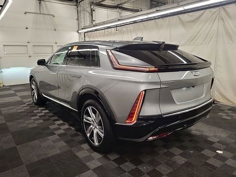 Used 2024 Cadillac Lyriq Tech RWD image 4