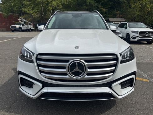 New 2026 Mercedes-Benz GLS 450 4MATIC image 2