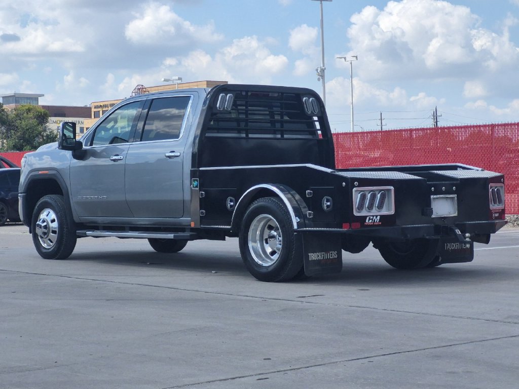Used 2025 GMC Sierra 3500 SLT w/ Texas SLT Premium Package AWD/4WD image 4