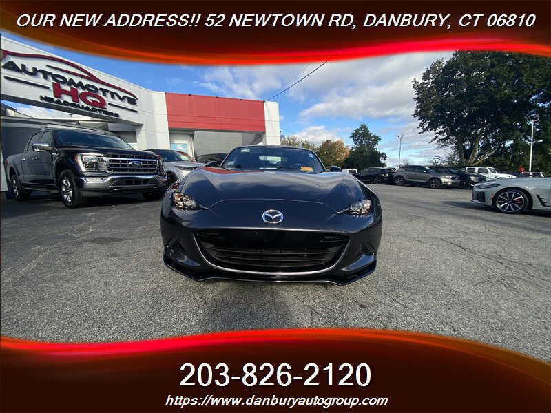 Used 2021 MAZDA MX-5 Miata Club RWD image 4