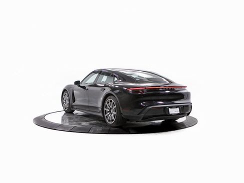 Certified 2022 Porsche Taycan 4S image 3