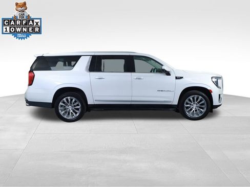 Used 2023 GMC Yukon XL Denali w/ LPO, Floor Liner Package AWD/4WD image 14