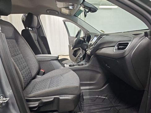 Certified 2024 Chevrolet Equinox LT w/ LPO, Floor Liner Package image 13
