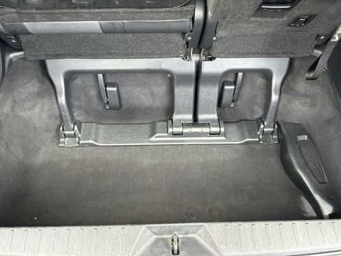 Used 2022 Toyota Sienna XSE FWD image 27