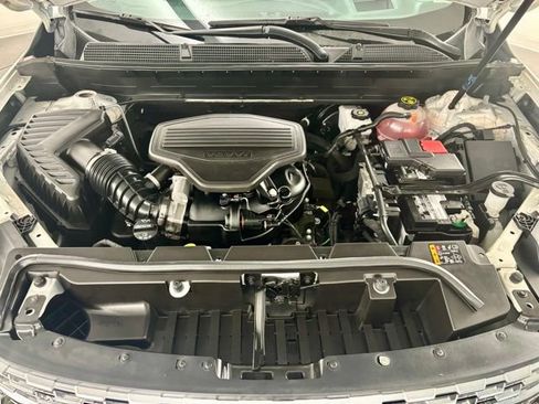 Used 2022 GMC Acadia Denali w/ Denali Ultimate Package image 48