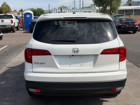 Used 2018 Honda Pilot EX image 8