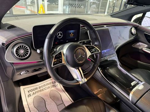 Used 2023 Mercedes-Benz EQE 500 4MATIC Sedan image 34