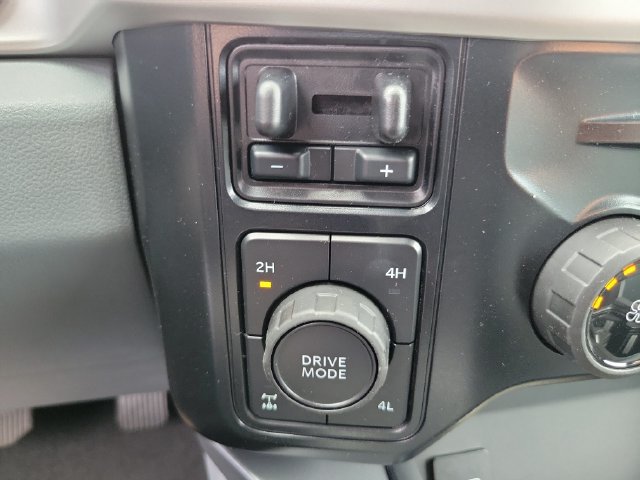 New 2026 Ford F250 XLT w/ XLT Premium Package AWD/4WD image 31