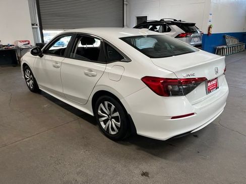 Used 2023 Honda Civic LX image 5