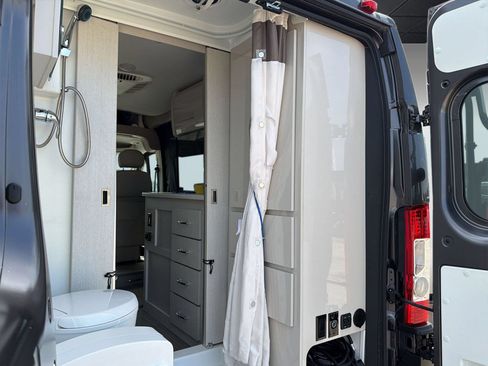 Used 2021 RAM ProMaster 1500 w/ Convenience Group FWD image 38