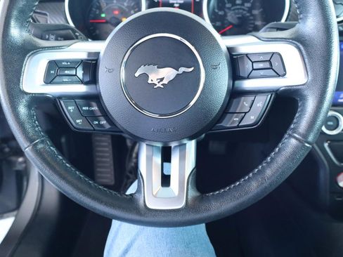Used 2021 Ford Mustang Coupe RWD image 22