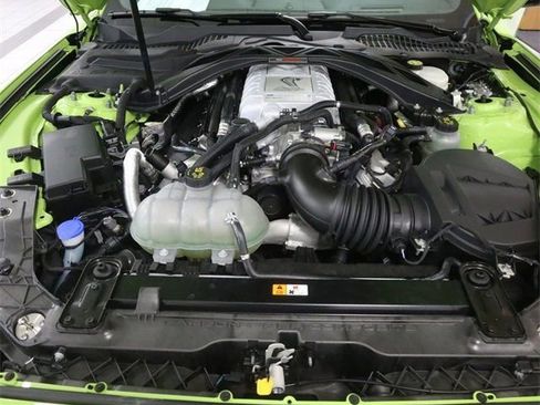 Used 2020 Ford Mustang Shelby GT500 w/ Technology Package RWD image 25