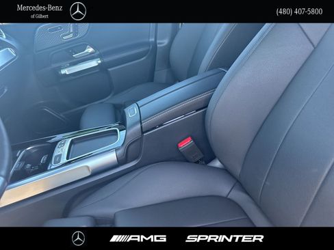 Certified 2025 Mercedes-Benz GLB 250 image 13