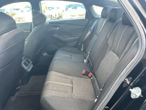 Used 2025 Honda Accord Sport image 24