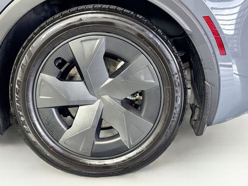 Used 2026 Toyota Prius Plug-In Hybrid image 28