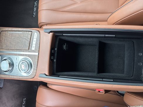 Used 2024 Genesis G80 Advanced w/ Prestige Package image 29