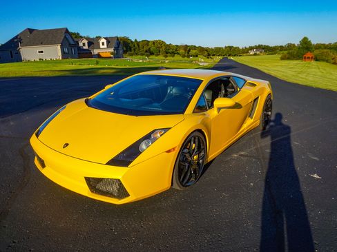 Used 2005 Lamborghini Gallardo image 2