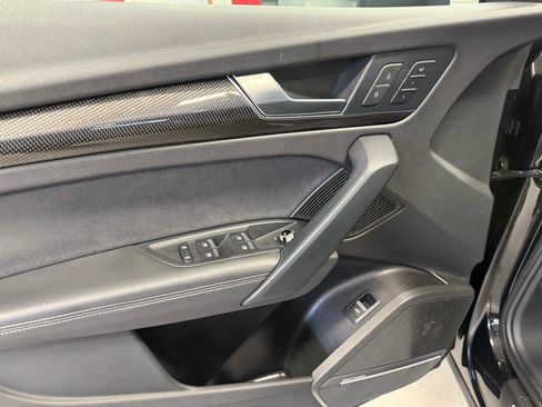 Used 2023 Audi SQ5 Premium Plus w/ Premium Plus Package AWD/4WD image 32