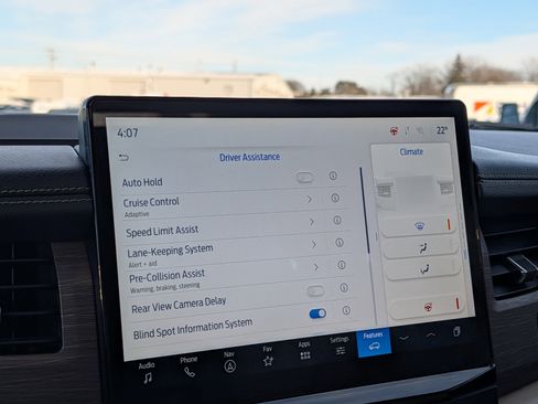 Used 2024 Ford Expedition Max Limited image 21