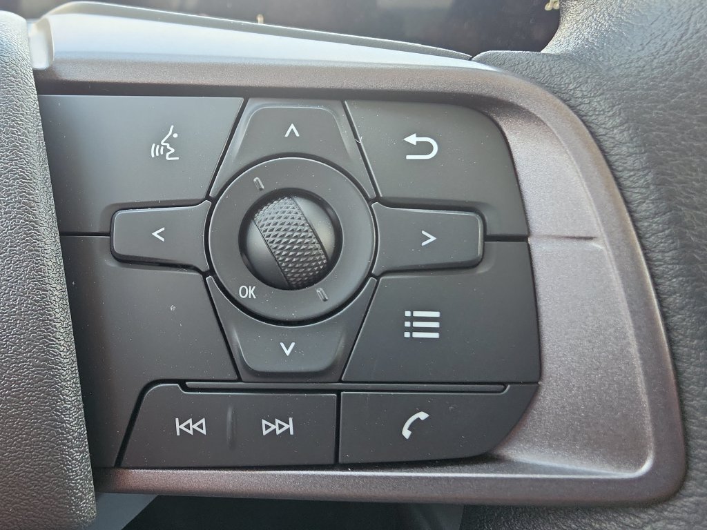 New 2027 Nissan Sentra SV w/ Floor Mat Package FWD image 33