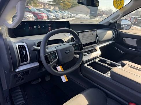 New 2026 Ford Expedition Max Active image 19