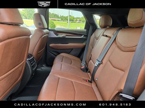 New 2026 Cadillac XT5 Premium Luxury w/ Driver Assist Package FWD image 10