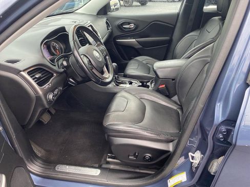 Used 2021 Jeep Cherokee Limited AWD/4WD image 9