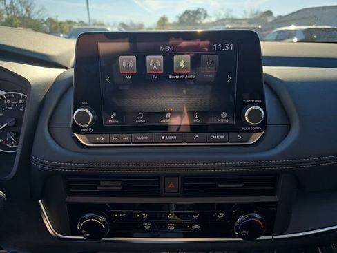 New 2026 Nissan Rogue S image 24