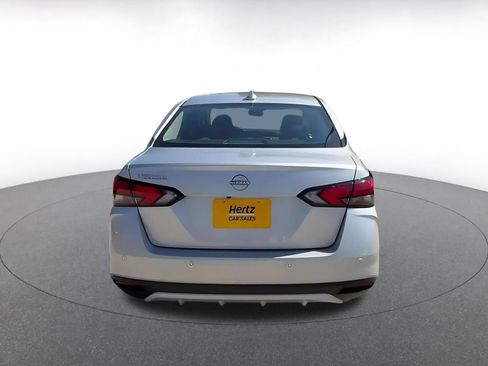 Used 2025 Nissan Versa SV FWD image 12
