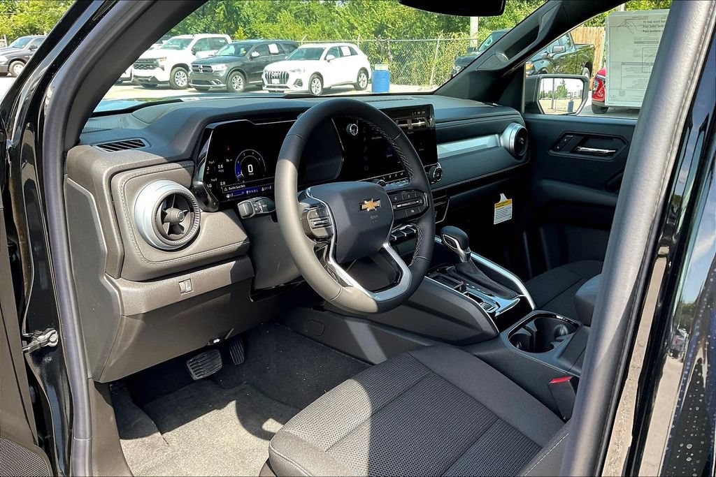 New 2026 Chevrolet Colorado LT RWD image 8