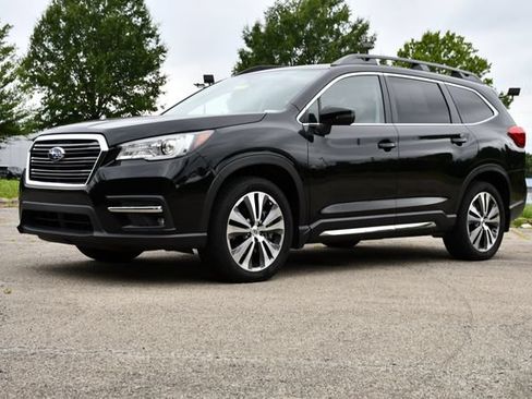 Used 2020 Subaru Ascent Limited w/ Popular Package #4 AWD/4WD image 3