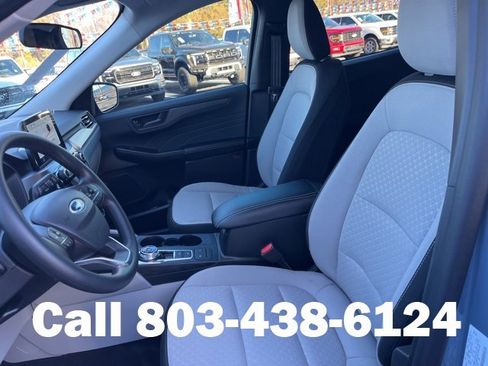 New 2026 Ford Escape Active image 8