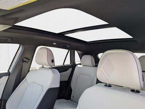 New 2026 Volkswagen Atlas Cross Sport SEL Premium R-Line image 24