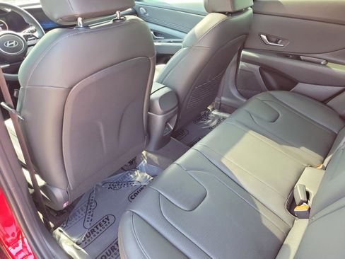 New 2026 Hyundai Elantra Limited image 7