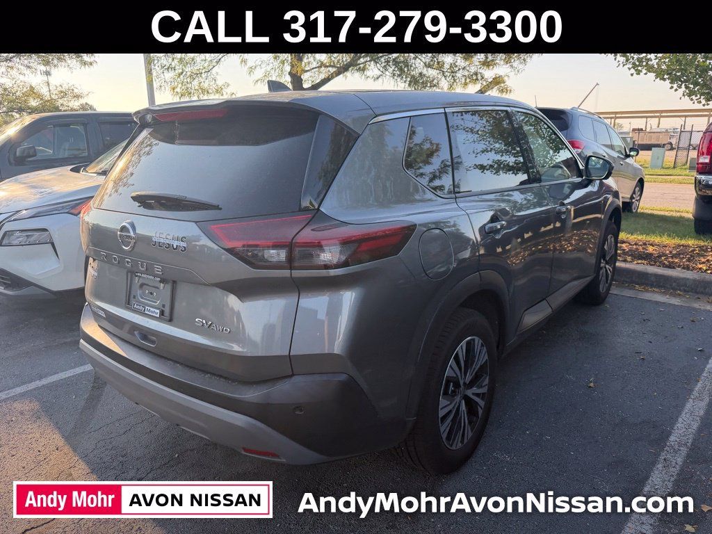 Used 2021 Nissan Rogue SV AWD/4WD image 3