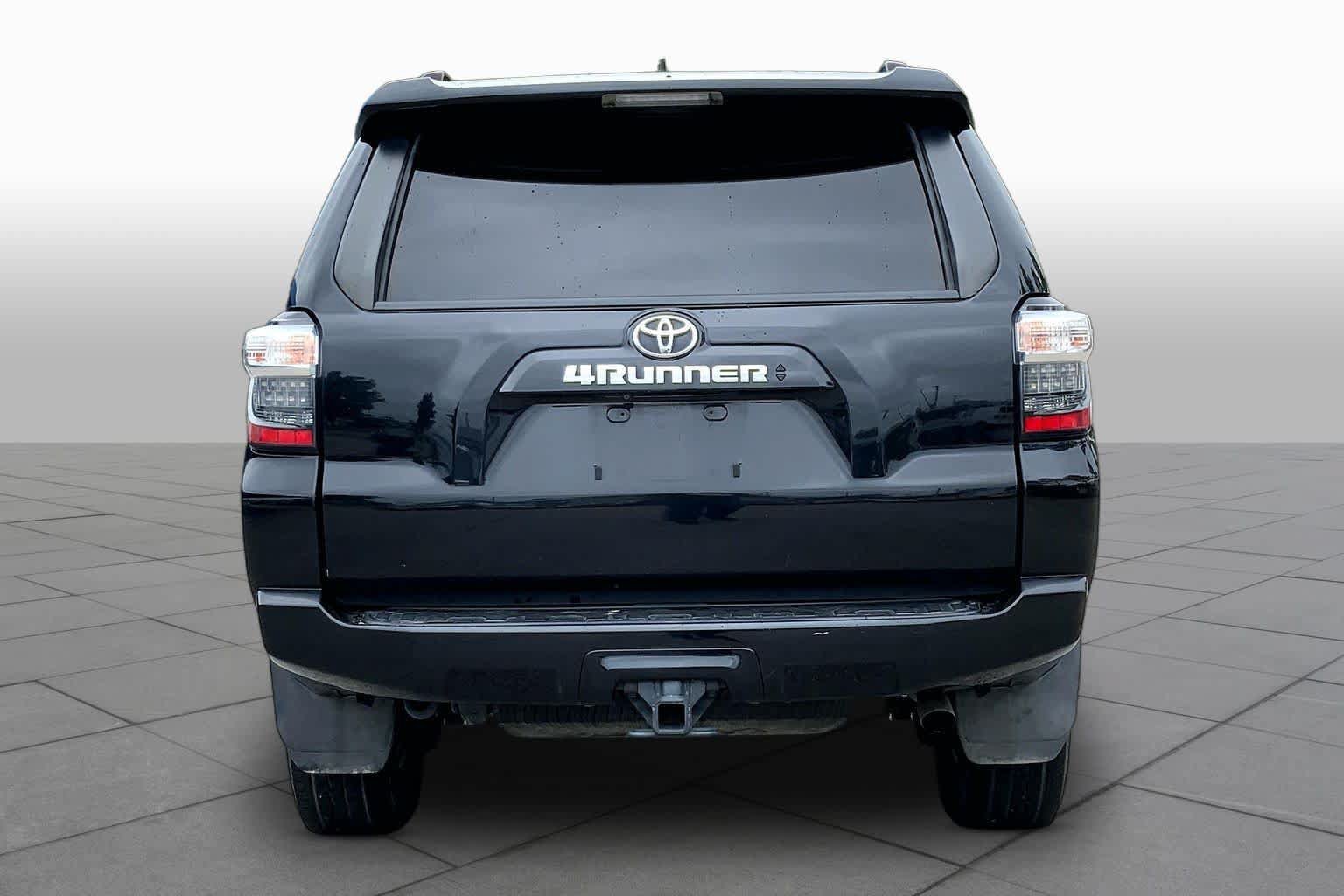 Used 2021 Toyota 4Runner SR5 RWD image 5