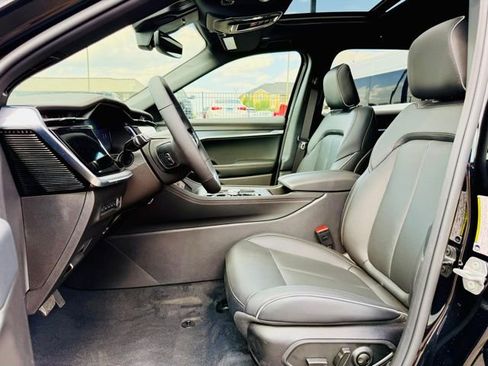 New 2025 Jeep Wagoneer S Limited AWD/4WD image 14