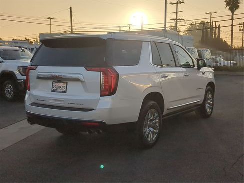Certified 2022 GMC Yukon Denali image 7