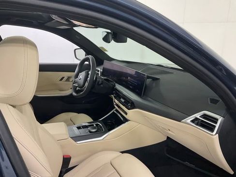 Certified 2025 BMW 330i xDrive Sedan w/ M Sport Package AWD/4WD image 28
