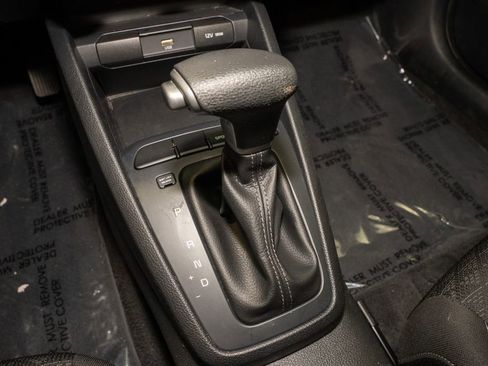 Used 2023 Kia Rio S image 15