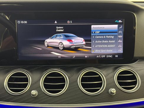 Used 2019 Mercedes-Benz E 300 image 28