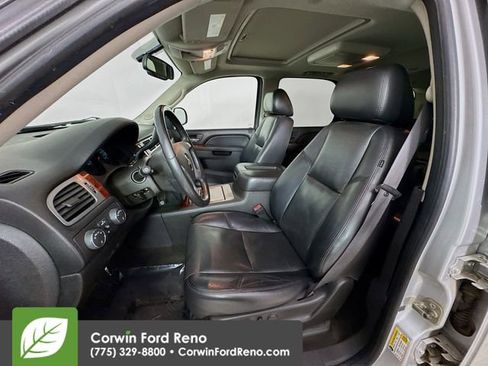 Used 2011 Chevrolet Tahoe LTZ image 21