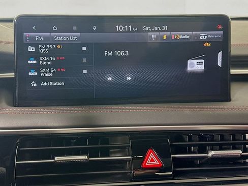 Certified 2025 Genesis G70 3.3T Advanced image 15