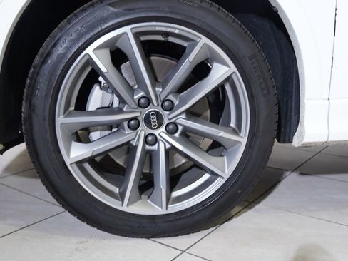 Used 2025 Audi Q3 2.0T Premium w/ Convenience Package image 18