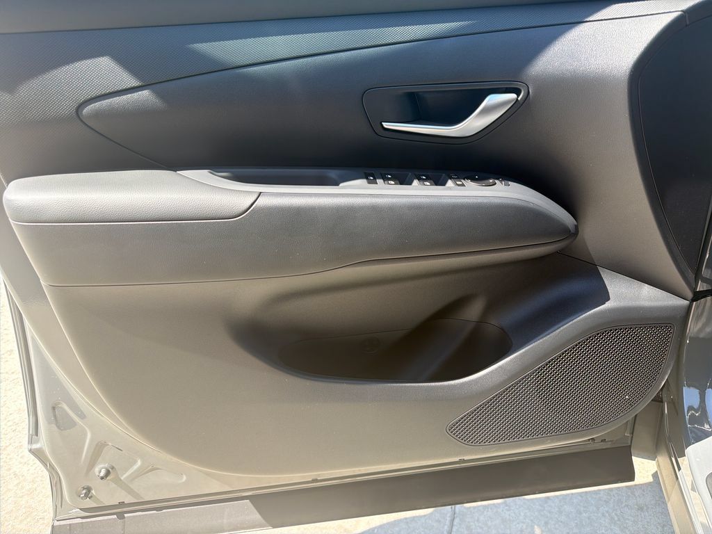 New 2026 Hyundai Tucson SE FWD image 17