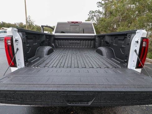 New 2026 GMC Sierra 3500 SLT w/ SLT Premium Package image 28